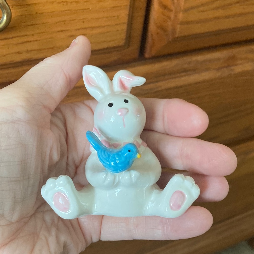 Easter Figurine Set - Duck and Bunnies - Picture 6 of 7